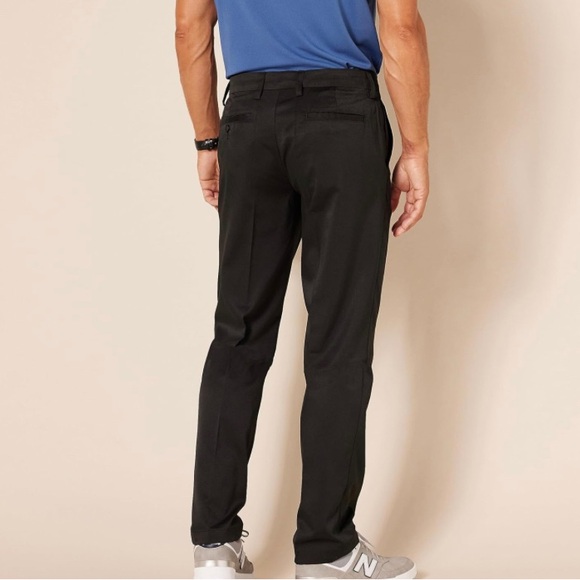 Amazon Essentials Men's Straight-Fit Stretch Golf Pant - Picture 3 of 6